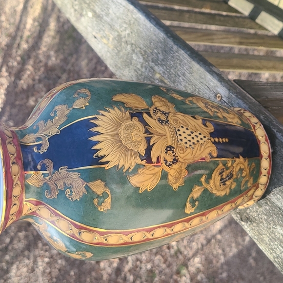 Japanese Hand painted vase - Picture 3 of 8